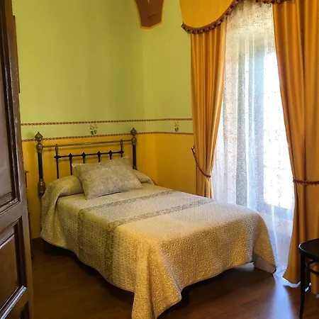 El Zaguan De La Plata * Fuente de Cantos